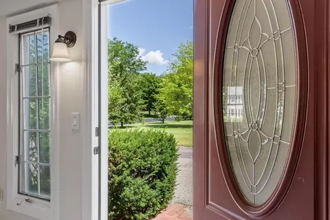 Entry Way - 5 Noel Rd, Andover, MA 01810 photo 1 of 5