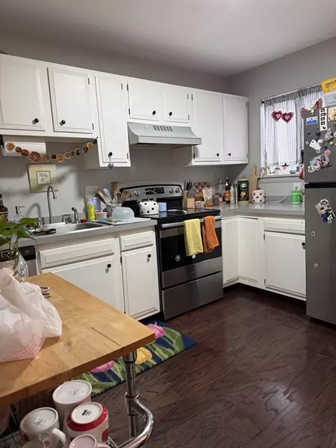 Kitchen - 170 E Hadley Rd #55, Amherst, MA 01002 photo 1 of 1