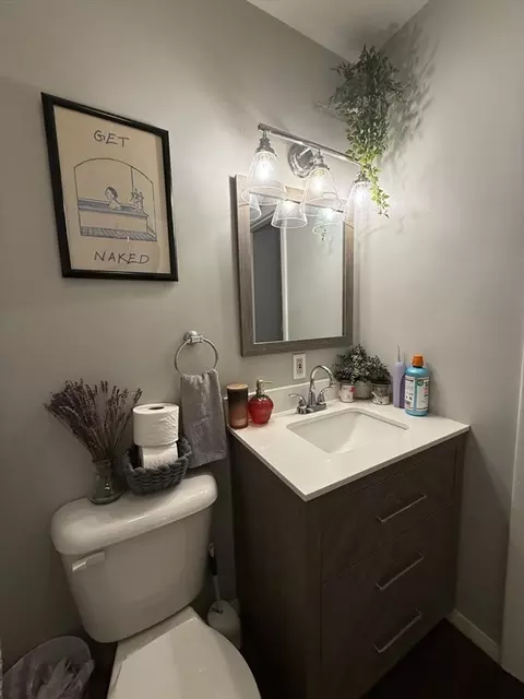 Bath - 170 E Hadley Rd #55, Amherst, MA 01002 photo 2 of 3
