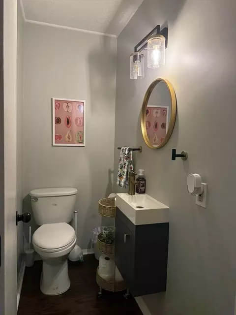 Bath - 170 E Hadley Rd #55, Amherst, MA 01002 photo 1 of 3