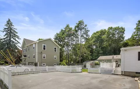 667 Salem St, Lynnfield, MA 01940 photo 5