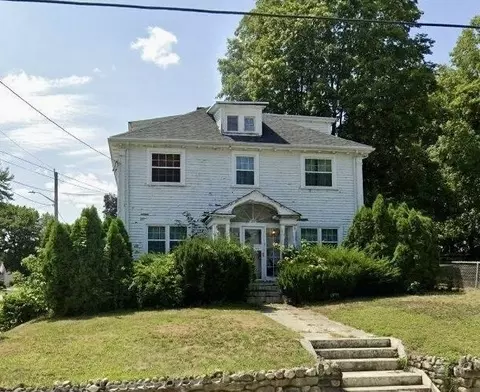 330 Primrose St, Haverhill, MA 01830