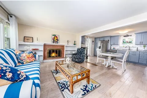 Living - 6 Security St, Hyannis, MA 02601 photo 5 of 6