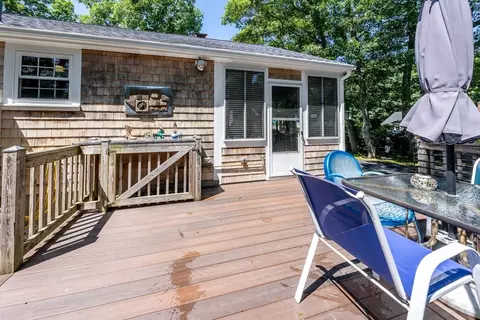 Exterior - 6 Security St, Hyannis, MA 02601 photo 7 of 16