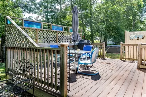Exterior - 6 Security St, Hyannis, MA 02601 photo 8 of 16
