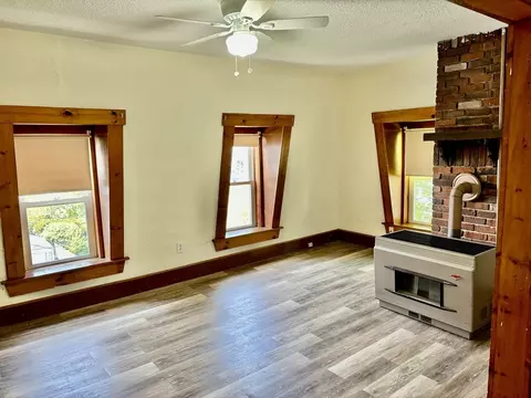 Living - 282 Sprague, Fall River, MA 02724 photo 9 of 10