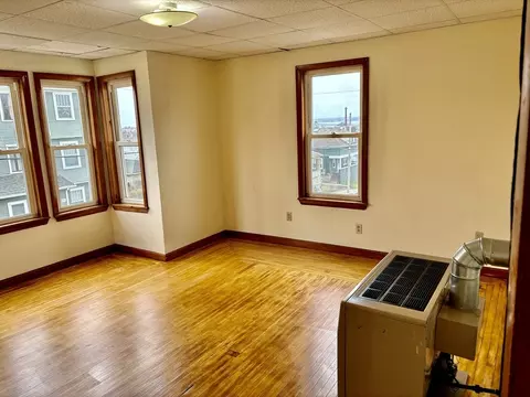 Living - 282 Sprague, Fall River, MA 02724 photo 10 of 10