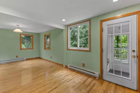 Living - 41 Drexel St, Worcester, MA 01602 photo 1 of 3