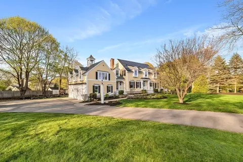 18 Ocean Ave, Newburyport, MA 01950