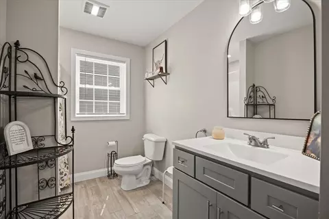 Bath - 738 Hicks St, Fall River, MA 02724 photo 1 of 3
