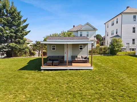 Exterior - 738 Hicks St, Fall River, MA 02724 photo 7 of 9