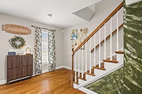 Entry Way - 738 Hicks St, Fall River, MA 02724 photo 3 of 4
