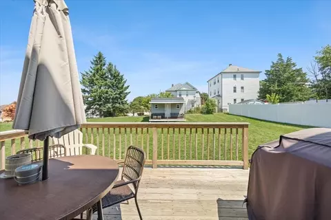 Exterior - 738 Hicks St, Fall River, MA 02724 photo 9 of 9