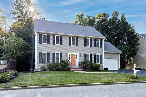 112 Burlington St, Woburn, MA 01801
