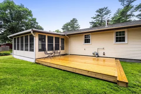 Exterior - 26 Cromesett Rd, Wareham, MA 02571 photo 5 of 12