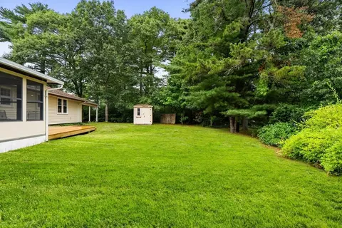 Exterior - 26 Cromesett Rd, Wareham, MA 02571 photo 6 of 12