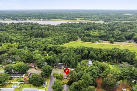 View/Area - 26 Cromesett Rd, Wareham, MA 02571 photo 4 of 4