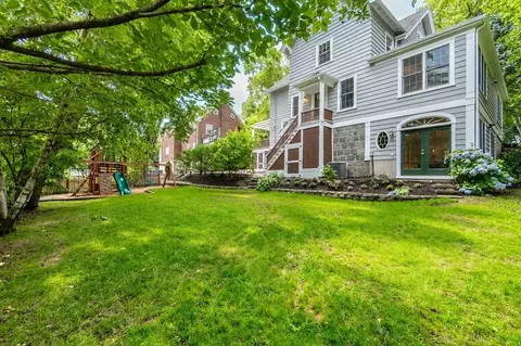 Exterior - 111 Clinton Rd, Brookline, MA 02445 photo 4 of 5