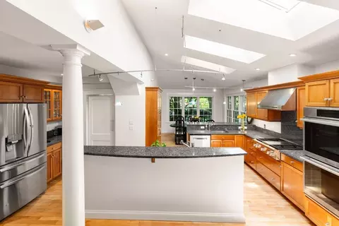 Kitchen - 111 Clinton Rd, Brookline, MA 02445 photo 5 of 8