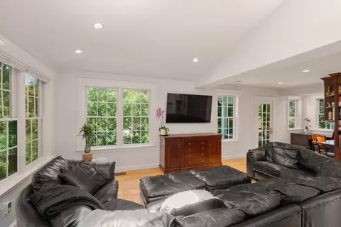 Living - 111 Clinton Rd, Brookline, MA 02445 photo 5 of 5