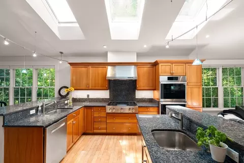 Kitchen - 111 Clinton Rd, Brookline, MA 02445 photo 6 of 8