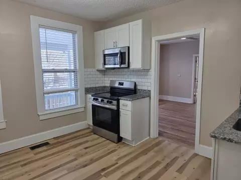 Kitchen - 184 King St, Springfield, MA 01109 photo 2 of 5