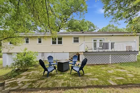 Exterior - 28 Intervale Rd, Springfield, MA 01118 photo 8 of 10