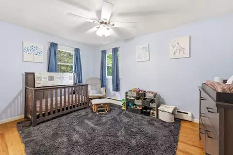 Bedroom - 28 Intervale Rd, Springfield, MA 01118 photo 1 of 5