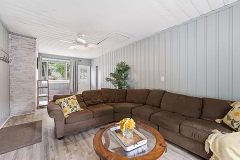 Living - 28 Intervale Rd, Springfield, MA 01118 photo 2 of 3