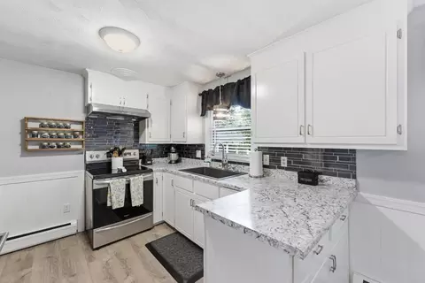 Kitchen - 28 Intervale Rd, Springfield, MA 01118 photo 1 of 3
