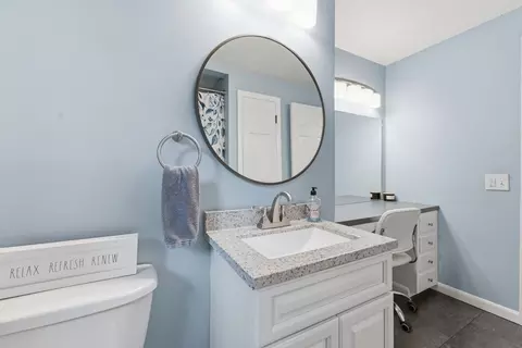 Bath - 28 Intervale Rd, Springfield, MA 01118 photo 3 of 3