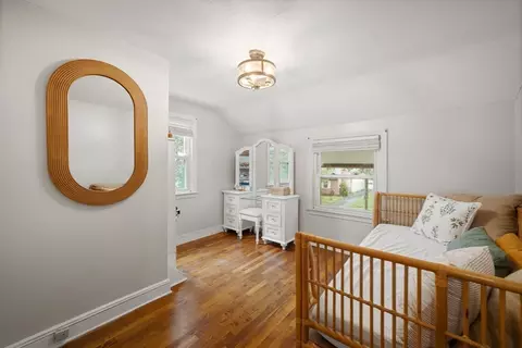 212 Emerson St, Springfield, MA 01118 photo 14