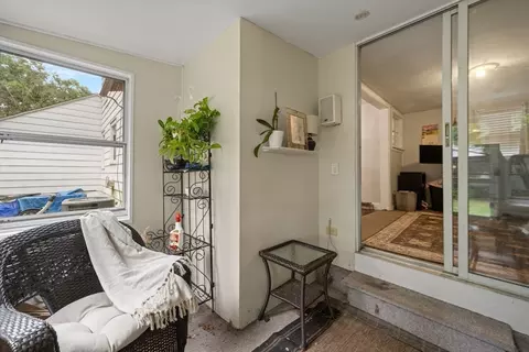212 Emerson St, Springfield, MA 01118 photo 19