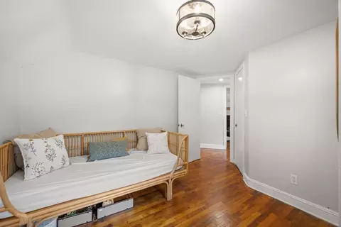 212 Emerson St, Springfield, MA 01118 photo 13