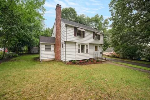 212 Emerson St, Springfield, MA 01118 photo 37