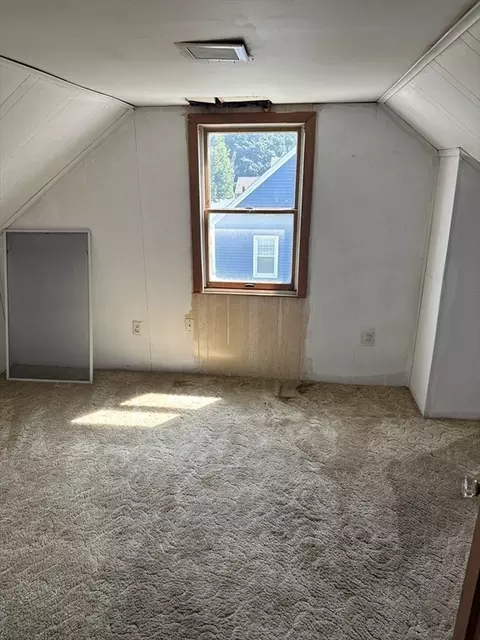 42 Clairmont Ave, Chicopee, MA 01013 photo 24