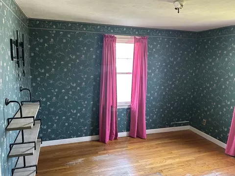 42 Clairmont Ave, Chicopee, MA 01013 photo 16