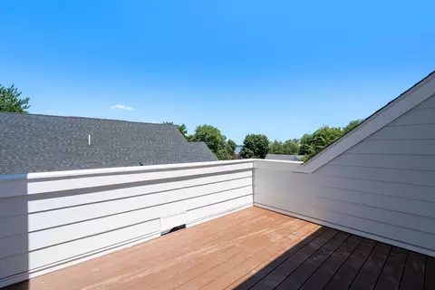 Exterior - 37 Foley Beach Rd, Hingham, MA 02043 photo 3 of 4
