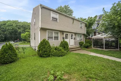 Exterior - 46-48 Fenwick St, Springfield, MA 01109 photo 1 of 2