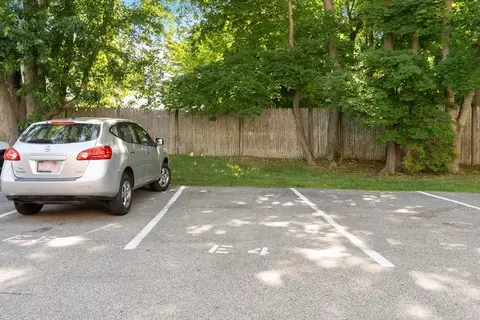 Exterior - 16 Appleton Park #E4, Ipswich, MA 01938 photo 7 of 8