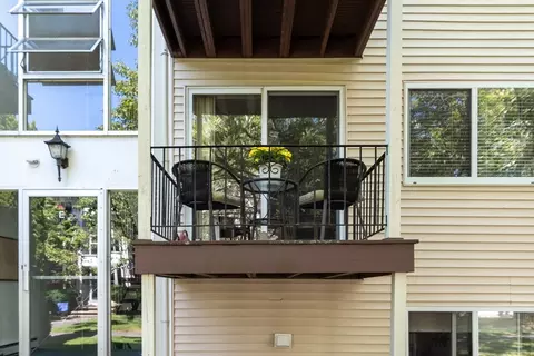 Exterior - 16 Appleton Park #E4, Ipswich, MA 01938 photo 6 of 8