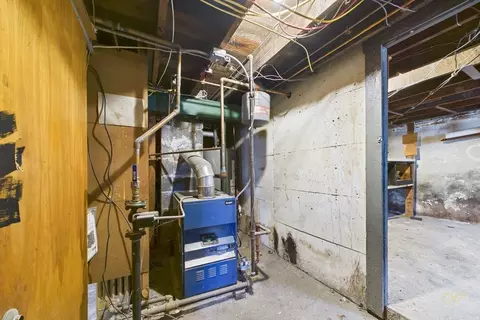 541 Woodman St, Fall River, MA 02724 photo 37