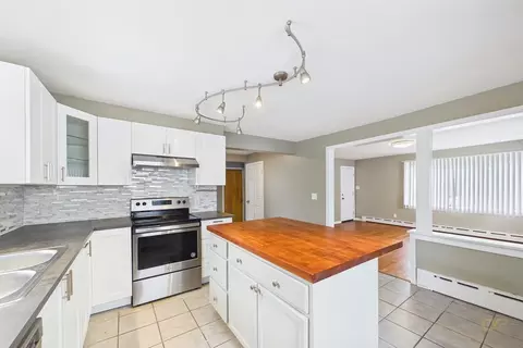 541 Woodman St, Fall River, MA 02724 photo 13