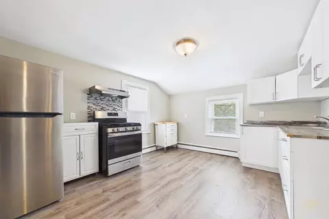 541 Woodman St, Fall River, MA 02724 photo 25