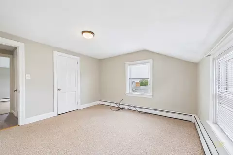 541 Woodman St, Fall River, MA 02724 photo 31