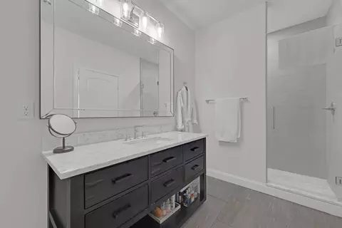 Bath - 16 Golf Ridge Dr #16, Sutton, MA 01590 photo 6 of 7