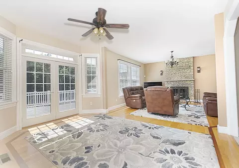 Living - 114 Upper Gore Rd, Webster, MA 01570 photo 3 of 6