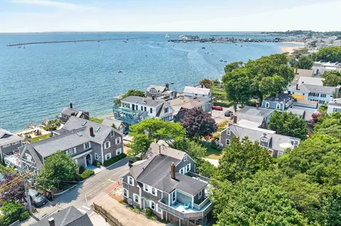 484 Commercial St UNIT 3, Provincetown, MA 02657