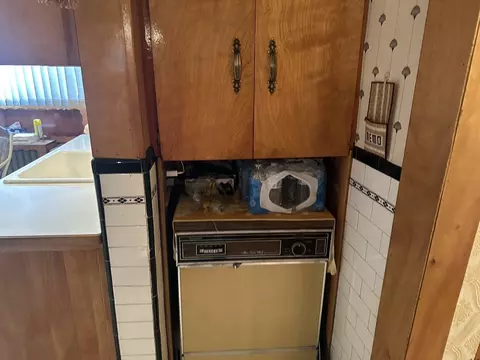 Kitchen - 136 Main St, Everett, MA 02149 photo 5 of 5