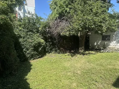 Exterior - 136 Main St, Everett, MA 02149 photo 15 of 15